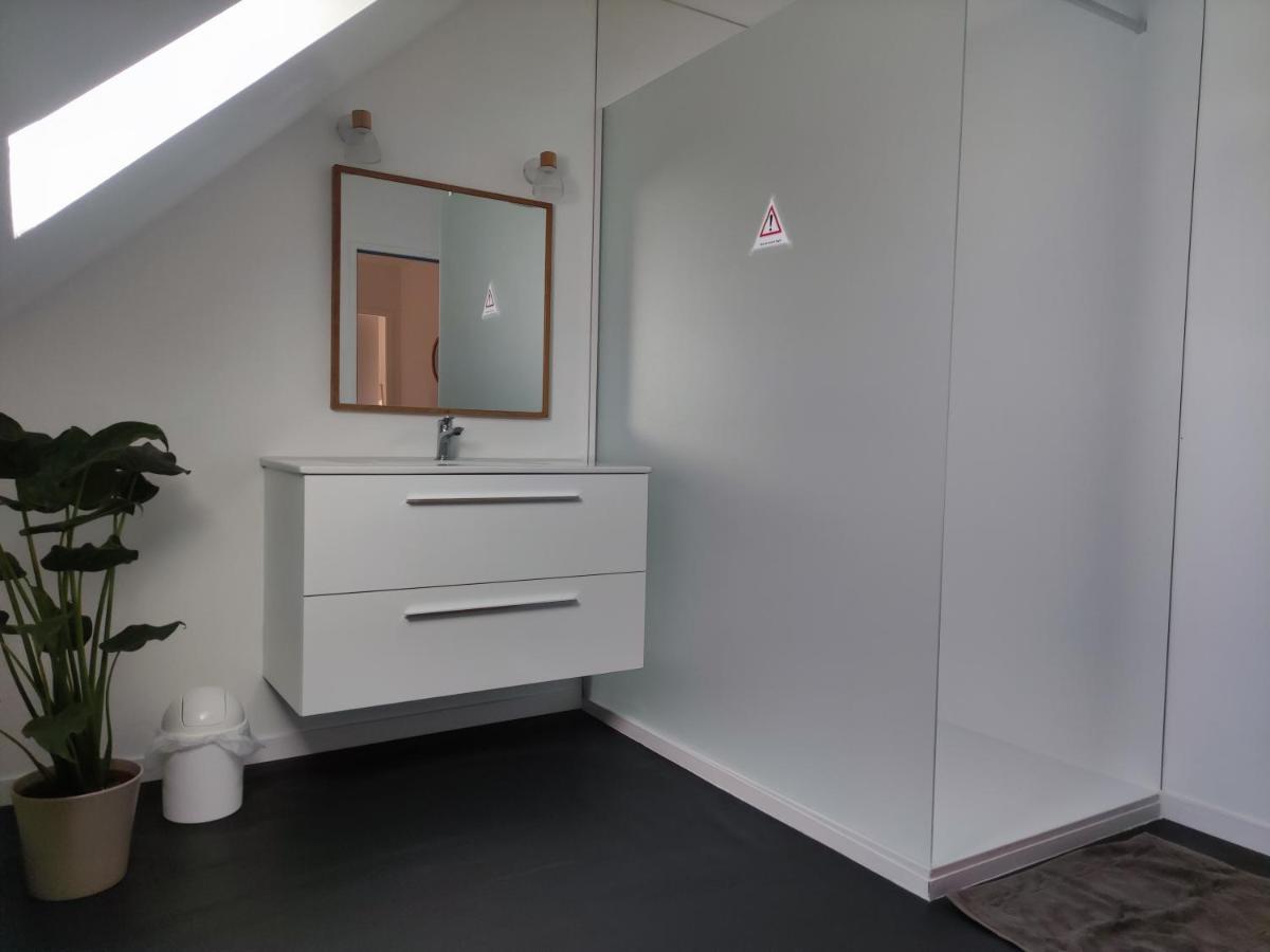 Maison Neuve 4 Ou 5 Personnes Kerguen Plobannalec Buitenkant foto
